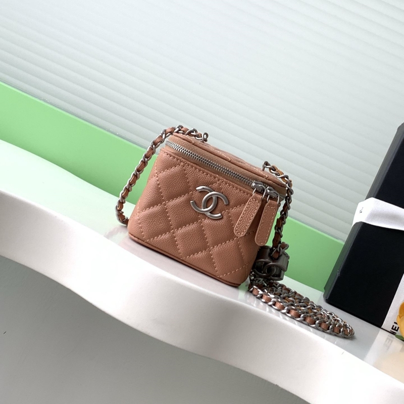 Ch**el cosmetic bags